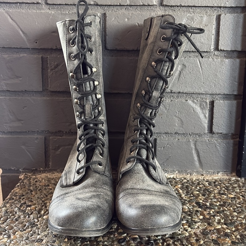 Gray Lace-Up Boots - Size 8 women’s